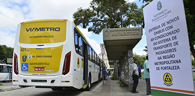 170426 ONIBUS MET MVS5530 web