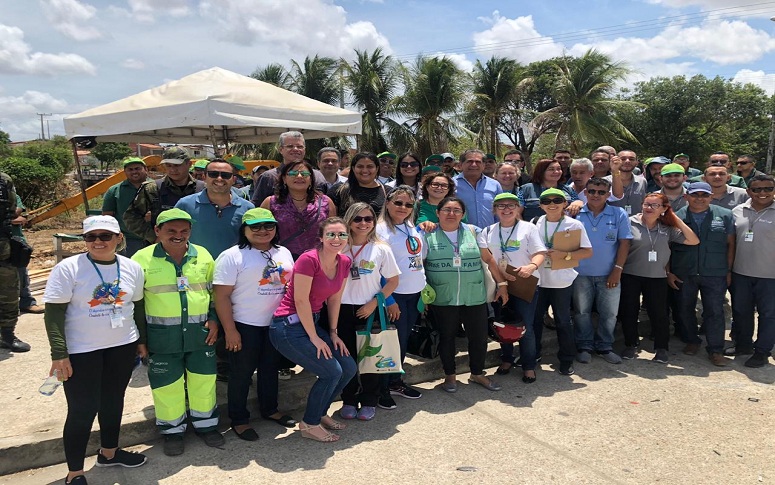 Zezinho Albuquerque participa de mutirão ambiental no Maranguapinho