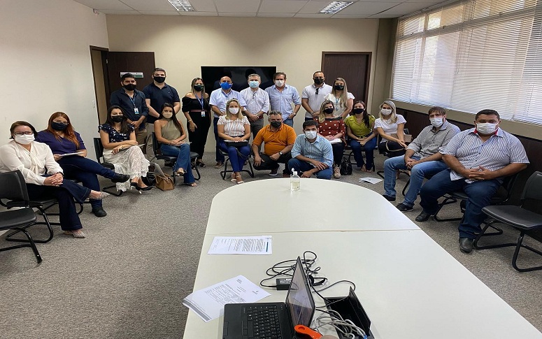 SCidades entrega equipamentos para equipes sociais do Programa Águas do Sertão