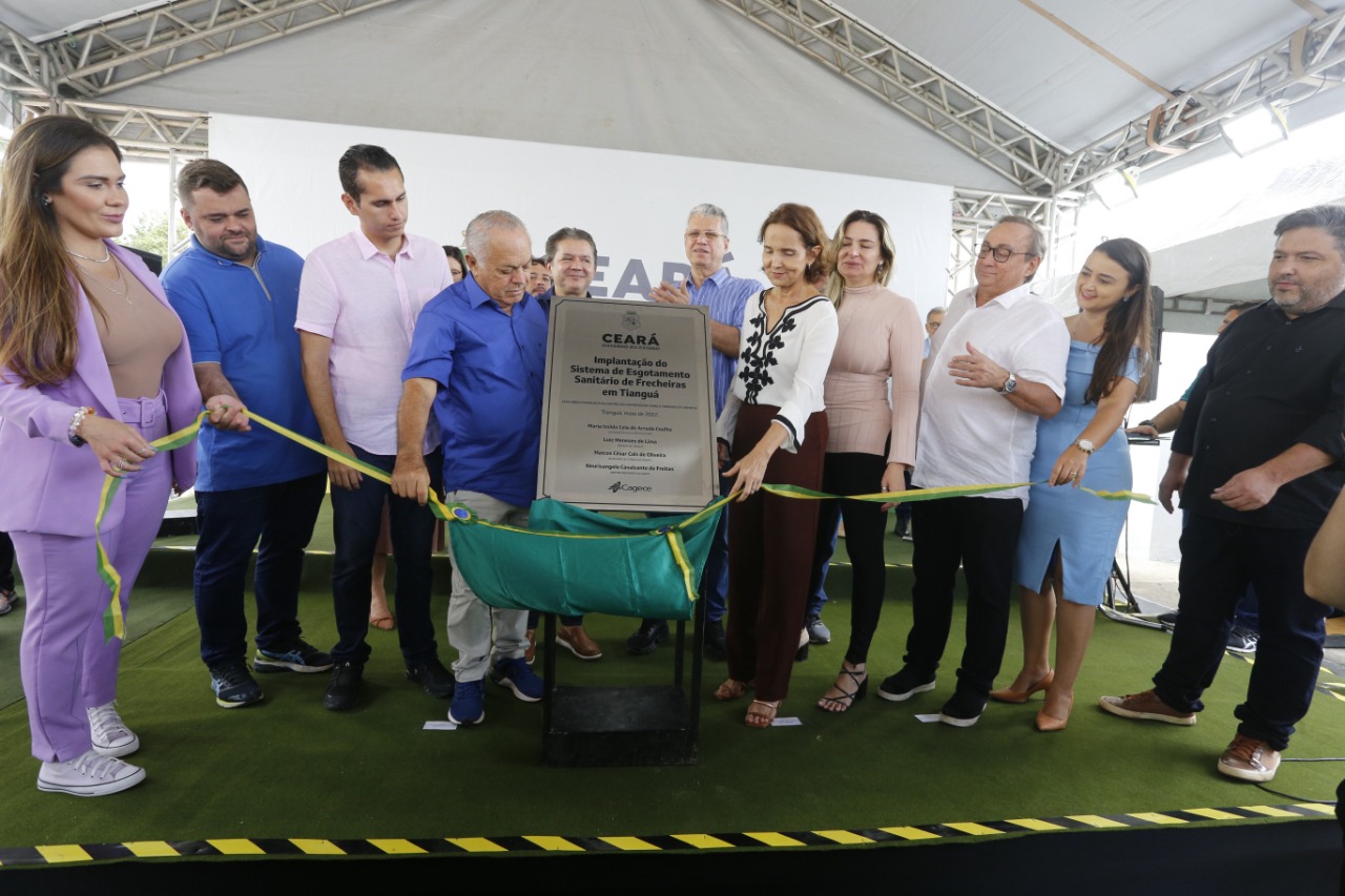 Secretário das Cidades, Marcos Cals, prestigia inauguração da ampliação do Sistema de Esgotamento Sanitário em Tianguá
